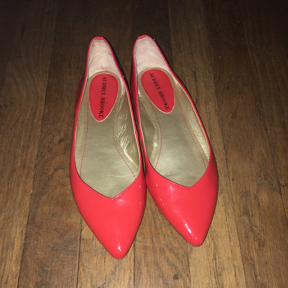 Audrey Brooke Cici Red Patent Pointed Toe Flats